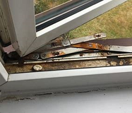 Broken PVC window hinges. PVC window repairs